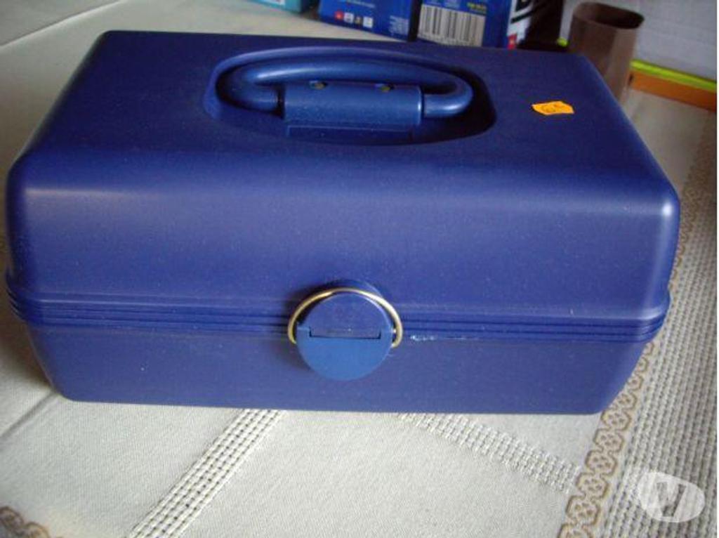 Accessoires - Bagagerie Bas-Rhin Bouxwiller - 67330 - Photos Vivastreet VANITYS RIGIDES de 3 € à 20 €- Neufs