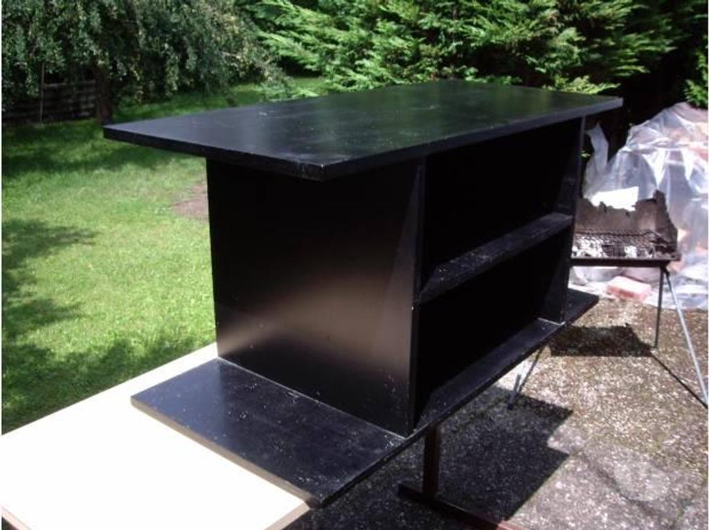Ameublement & art de la table Bas-Rhin Bouxwiller - 67330 - Photos Vivastreet MEUBLE TV coloris Noir à 10 €