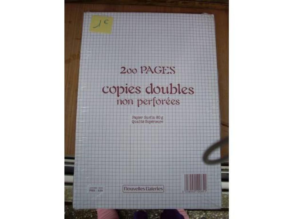 Accessoires - Bagagerie Bas-Rhin Bouxwiller - 67330 - Photos Vivastreet Lots de Feuilles scolaires - Neufs