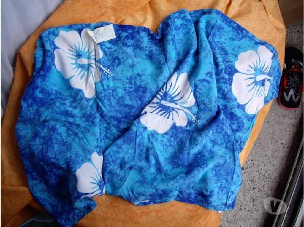 Accessoires - Bagagerie Bas-Rhin Bouxwiller - 67330 - Photos Vivastreet divers Paréos de Plage ou Piscine -Neufs