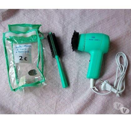 Beauté - Santé Bouxwiller Bas-Rhin - Photos Vivastreet Sèche-Cheveux de voyage en pochette-Neuf à 2 €