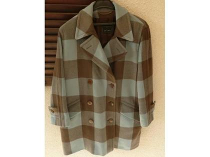 Vêtements occasion Meaux Seine-et-Marne - Photos Vivastreet MANTEAU 3/4 femme taille 46 marque ATIKA