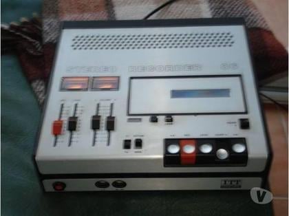 Photo - Video - Son Fontenay le Fleury Yvelines - Photos Vivastreet Magnétophone à cassettes ITT Schaub-Lorenz Stereo Recorder 8