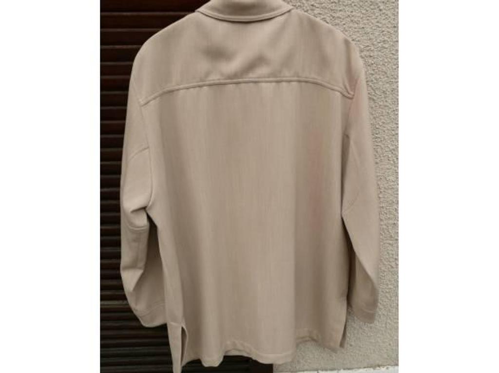 Vêtements occasion Seine-et-Marne Meaux - 77100 - Photos Vivastreet VESTE LONGUE pour femme taille 44/46 marque WEILL