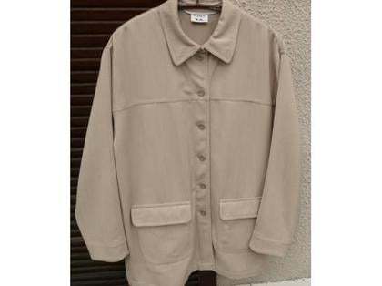 Vêtements occasion Meaux Seine-et-Marne - Photos Vivastreet VESTE LONGUE pour femme taille 44/46 marque WEILL