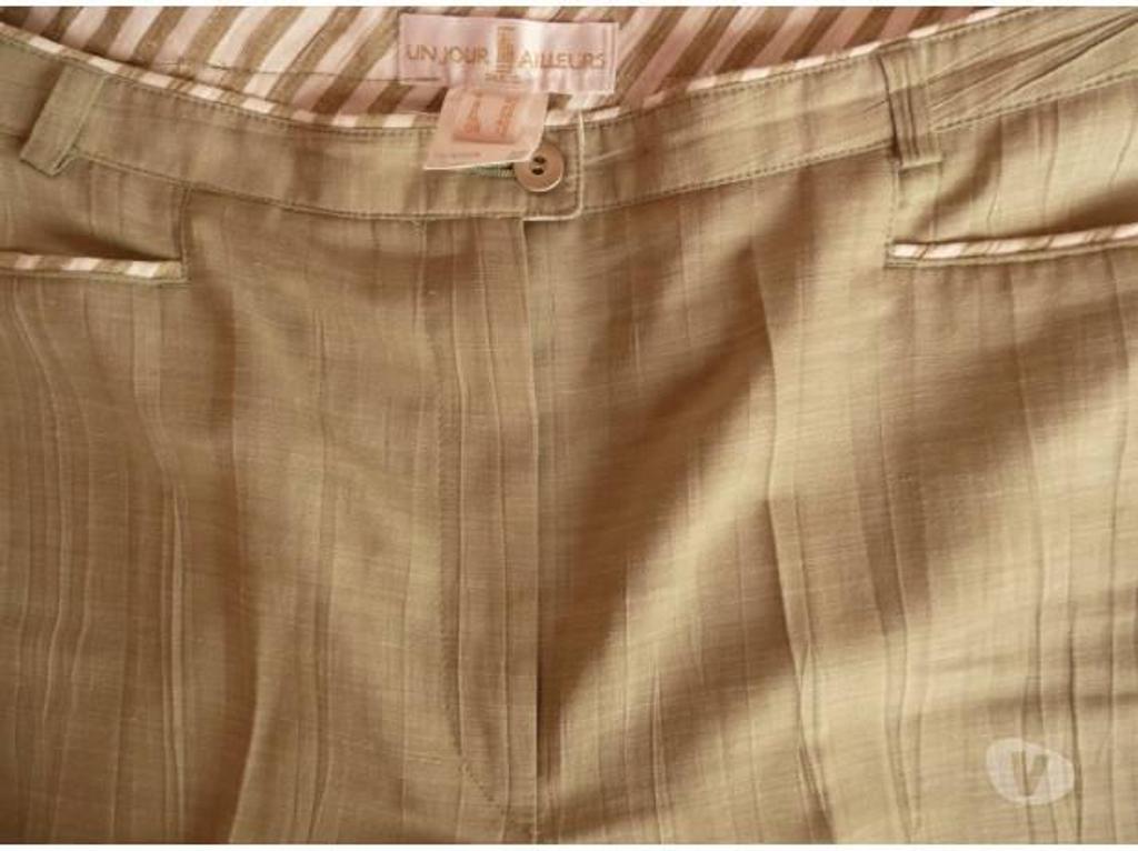Vêtements occasion Seine-et-Marne Meaux - 77100 - Photos Vivastreet Lot de 3 PANTALONS femme "UN JOUR AILLEURS"