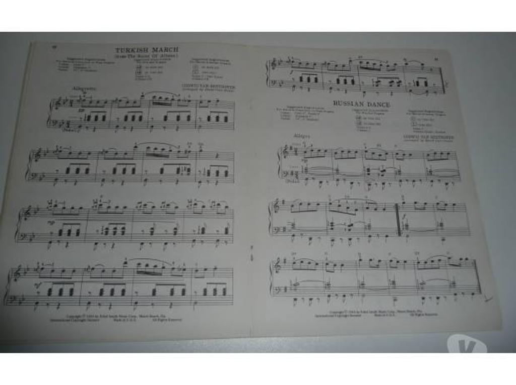 Instruments de musique Seine-et-Marne Meaux - 77100 - Photos Vivastreet PARTITIONS PIANO GREAT MUSIC BEETHOVEN book two