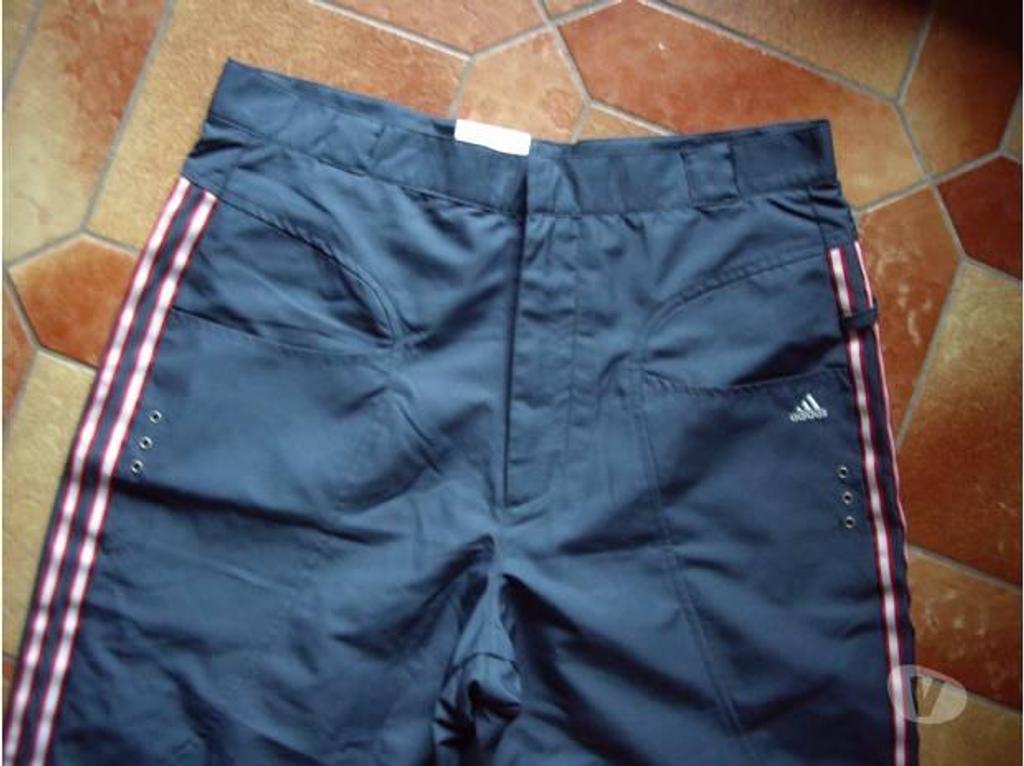 Vêtements occasion Bas-Rhin Bouxwiller - 67330 - Photos Vivastreet Pantalon Gris Adidas Taille M