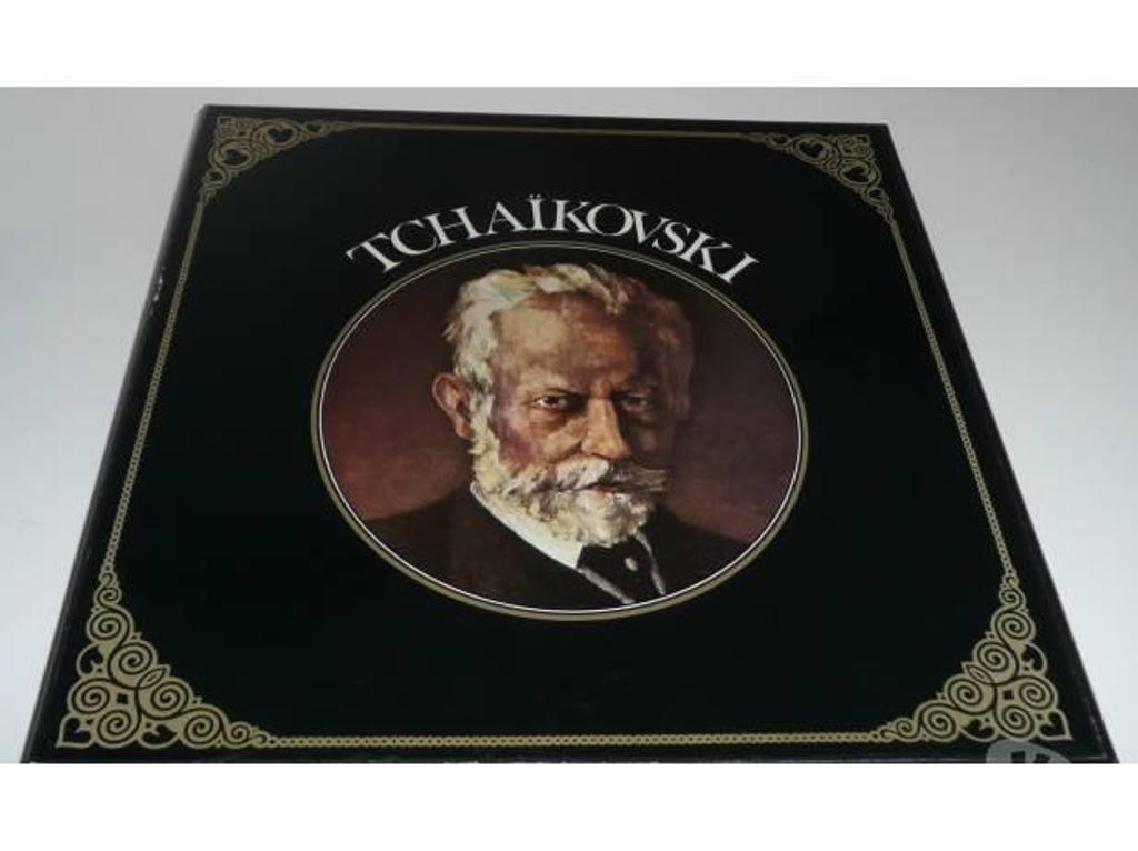Collection Seine-et-Marne Mareuil les Meaux - 77100 - Photos Vivastreet 33 tours TCHAIKOVSKI Coffret GUILDE INTERNATIONALE DU DISQUE
