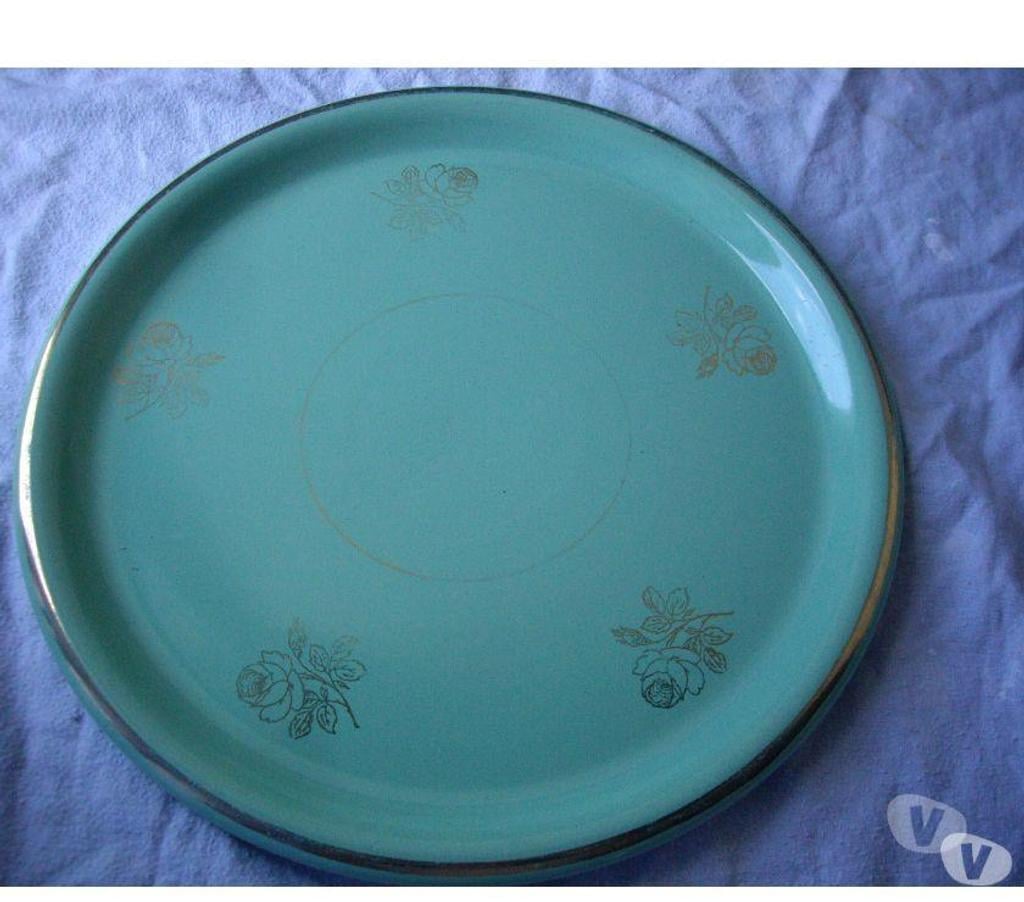 Ameublement & art de la table Bas-Rhin Bouxwiller - 67330 - Photos Vivastreet Divers Plats à Tarte Ronds-Neufs de 1,50 € à 5 €