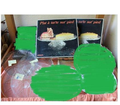 Ameublement - art de la table Bouxwiller Bas-Rhin - Photos Vivastreet Divers Plats à Tarte Ronds-Neufs de 1,50 € à 5 €