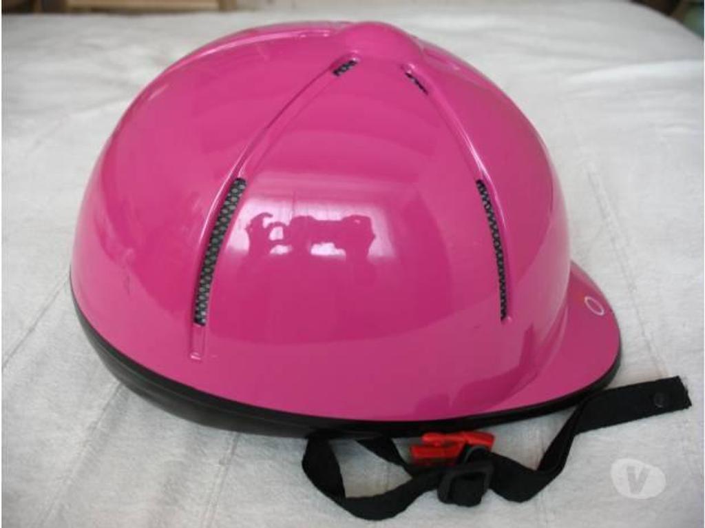 Matériel de sport Alpes-Maritimes Antibes - 06600 - Photos Vivastreet bombe cheval enfant et shaps