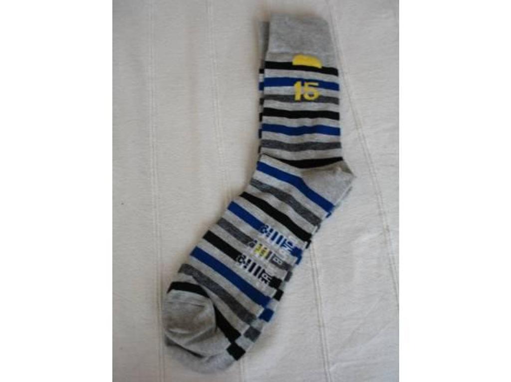 Vêtements occasion Alpes-Maritimes Antibes - 06600 - Photos Vivastreet chaussettes Serge Blanco