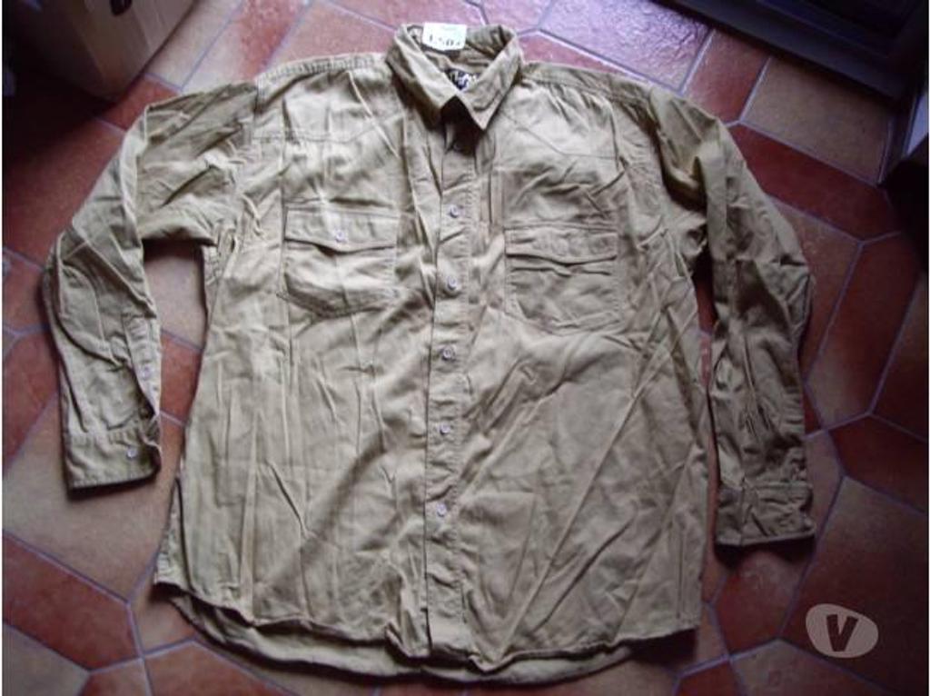 Vêtements occasion Bas-Rhin Bouxwiller - 67330 - Photos Vivastreet CHEMISES Homme M.LONGUES T43-44 ou T.XL
