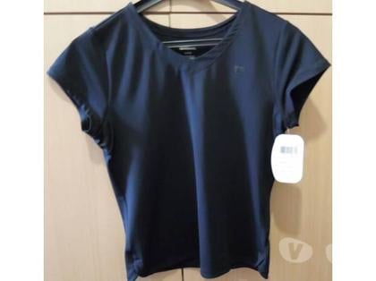 Vêtements occasion Villeneuve sur Lot Lot-et-Garonne - Photos Vivastreet T shirt WILSON fille noir taille L NEUF
