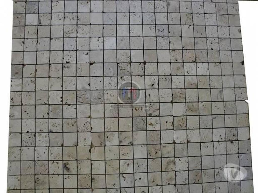 Bouches-du-Rhône Lancon Provence - 13680 - Photos Vivastreet Travertin Classique Mosaique 4,8x4,8 cm