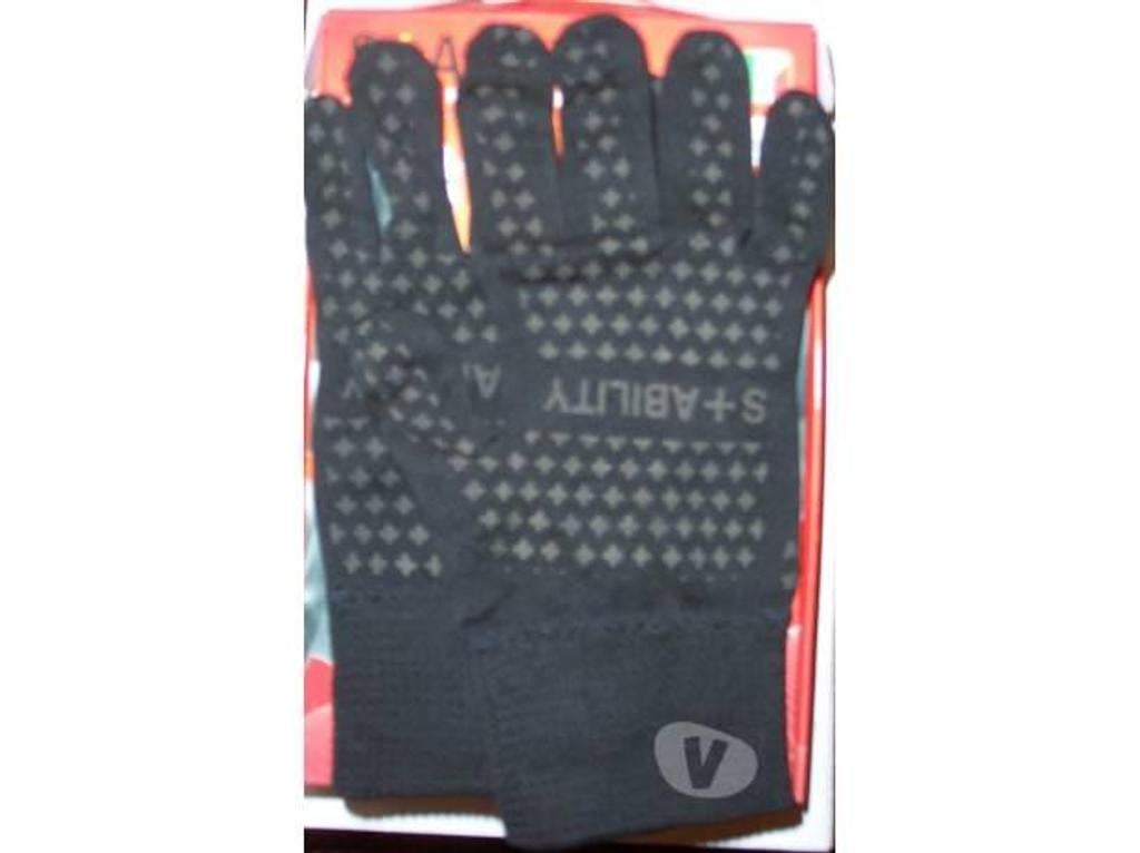 Accessoires - Bagagerie Lot-et-Garonne Villeneuve sur Lot - 47300 - Photos Vivastreet Sous gants TTK Stability taille I NEUFS