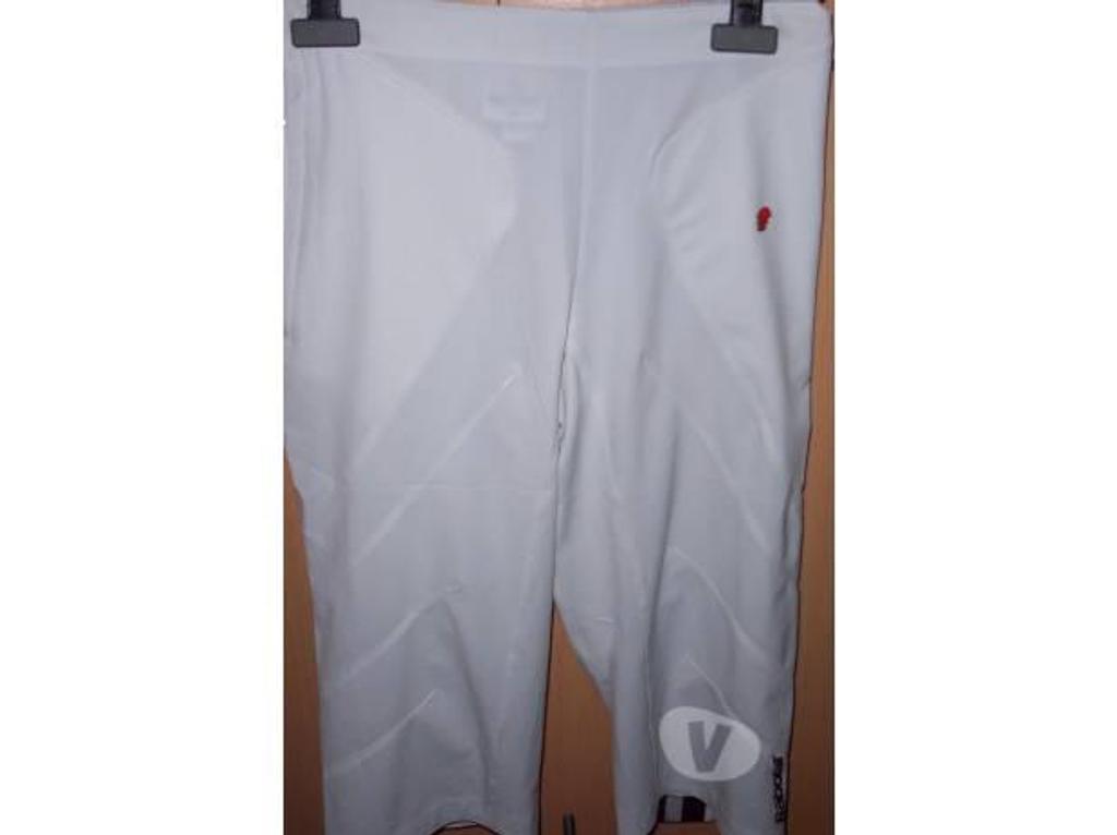 Vêtements occasion Lot-et-Garonne Villeneuve sur Lot - 47300 - Photos Vivastreet Pantacourt femme BABOLAT Perf taille XS