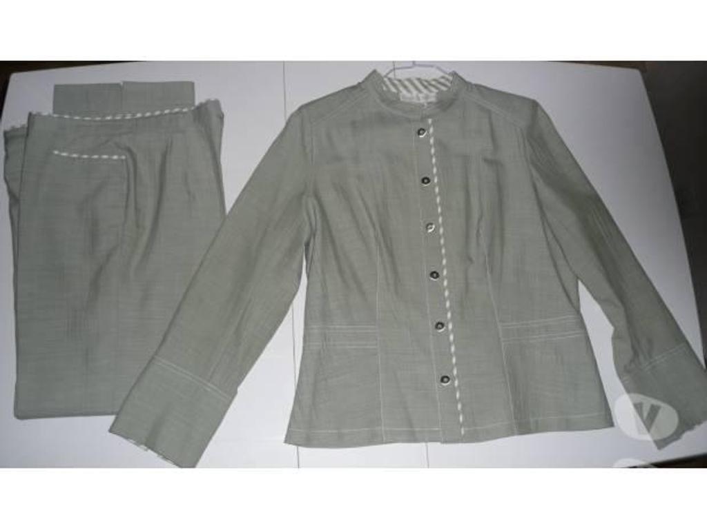 Vêtements occasion Seine-et-Marne Mareuil les Meaux - 77100 - Photos Vivastreet Ensemble femme d'été VESTE/PANTALON "UN JOUR AILLEURS"