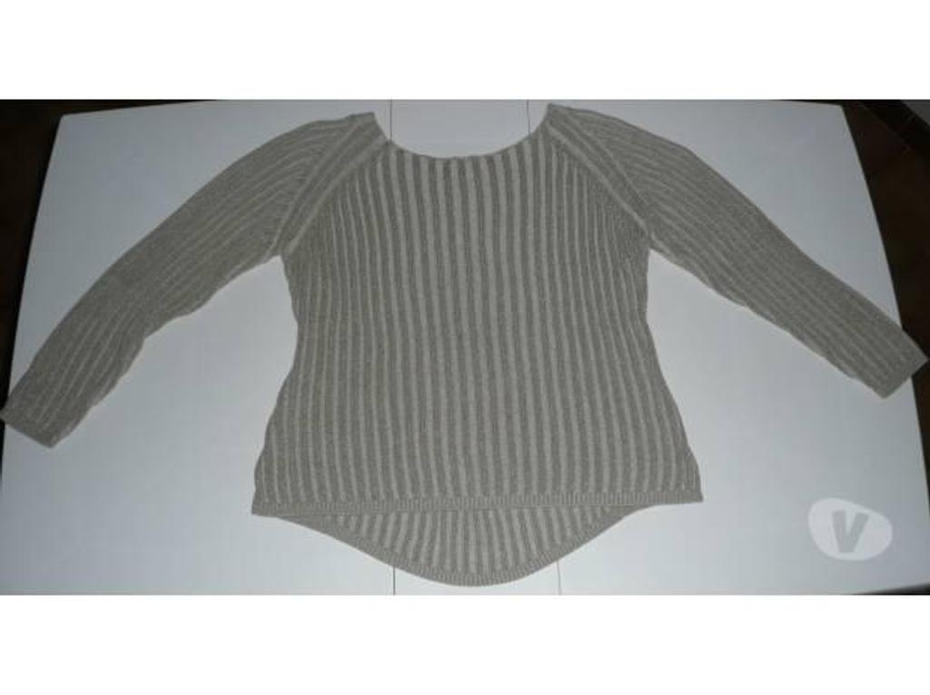 Vêtements occasion Seine-et-Marne Meaux - 77100 - Photos Vivastreet PULL femme maille fantaisie taille 42