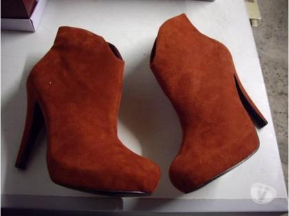 Chaussures Bouxwiller Bas-Rhin - Photos Vivastreet Bottines coloris Brique pt 41 à 15 €-Neuves