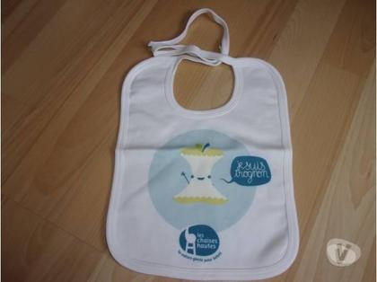 Vêtements bébés Ardoix Ardèche - Photos Vivastreet Bavoir 