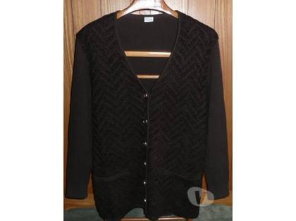 Vêtements occasion Meaux Seine-et-Marne - Photos Vivastreet GILET long pour femme taille 44