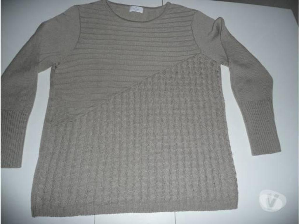 Vêtements occasion Seine-et-Marne Meaux - 77100 - Photos Vivastreet PULL femme taille 44 marque "ae Elégance Paris"