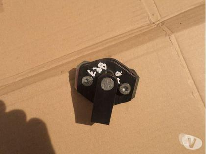 Pièces moteur et accessoires auto Perpignan Perpignan - Photos Vivastreet Ancrage gache de porte pour bmw e38