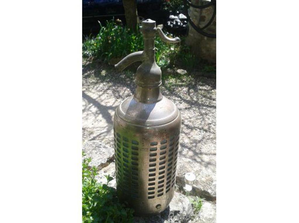 Ameublement & art de la table Seine-et-Marne Montceaux les Provins - 77151 - Photos Vivastreet Siphon a eau de Seltz 