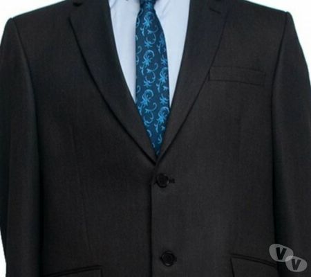 Vêtements occasion Yvelines Trappes - 78190 - Photos Vivastreet COSTUMES POUR HOMME