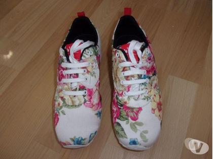 Chaussures Ardoix Ardèche - Photos Vivastreet Paire de baskets Botanico Collector (Neuve)