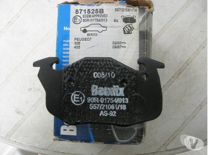 Accessoires auto & tuning Montceaux les Provins Seine-et-Marne - Photos Vivastreet Peugeot 405 ou 306 plaquette de frein BENDIX