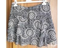 JUPE à VOLANTS taille 38 40