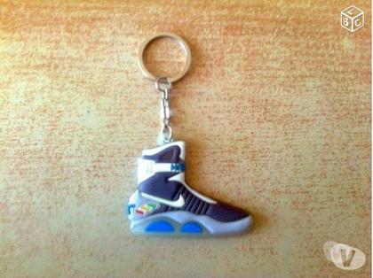 Accessoires & Bagagerie Carnon Hérault - Photos Vivastreet Porte clé retour vers le futur basquette nike