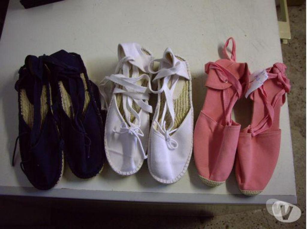 Chaussures Bas-Rhin Bouxwiller - 67330 - Photos Vivastreet 3 Paires d'Espadrilles montantes pt 39-neuves