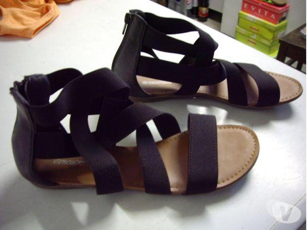 Chaussures Bas-Rhin Bouxwiller - 67330 - Photos Vivastreet Sandales à bandes Marron pointure 39 à 6 €