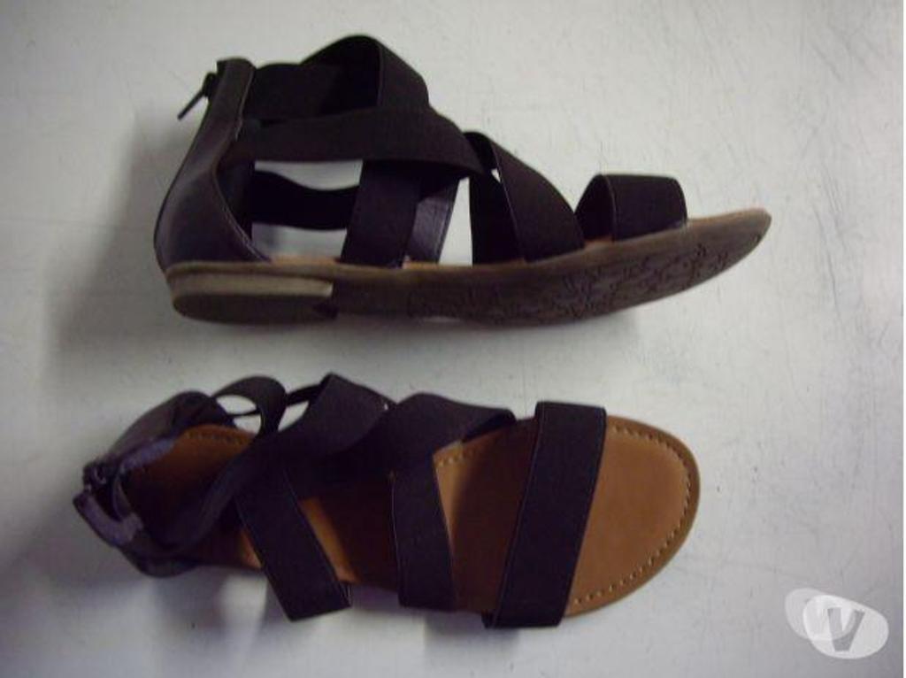 Chaussures Bas-Rhin Bouxwiller - 67330 - Photos Vivastreet Sandales à bandes Marron pointure 39 à 6 €