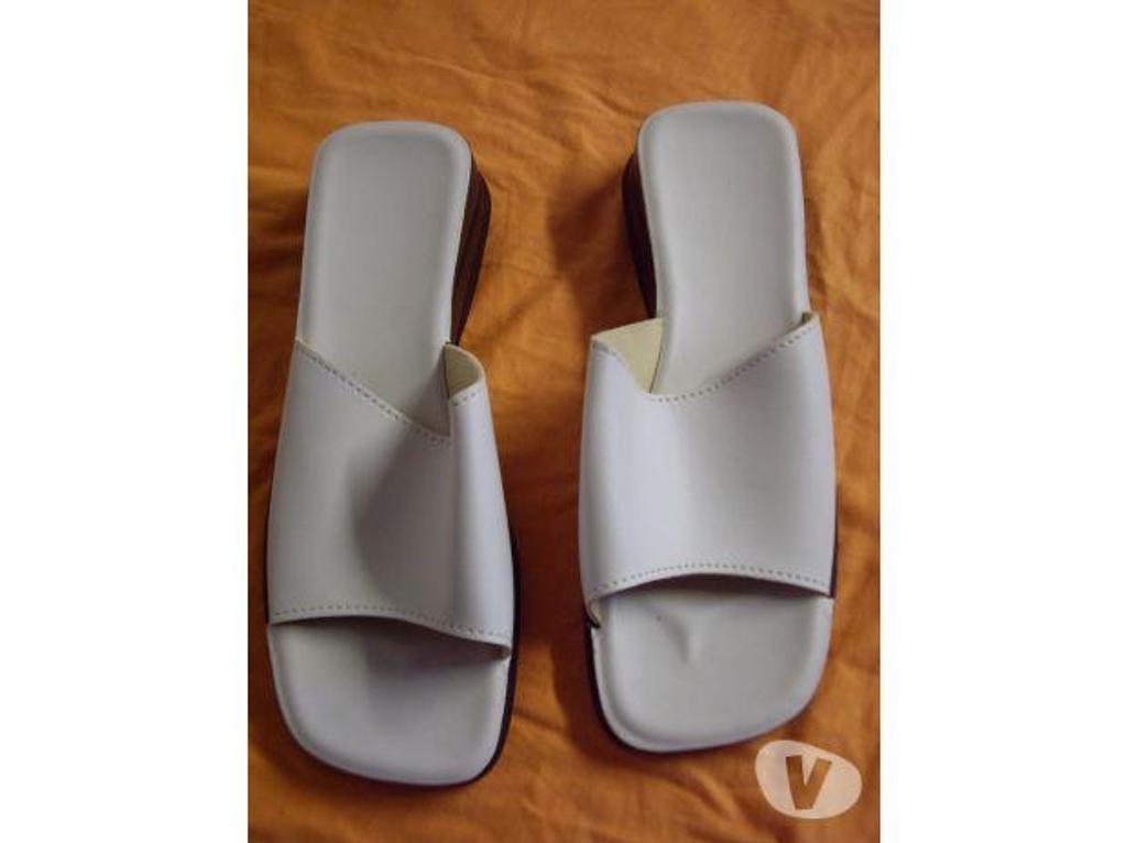 Chaussures Bas-Rhin Bouxwiller - 67330 - Photos Vivastreet Mules coloris Blanc pointure 38 à 5 €-neuves