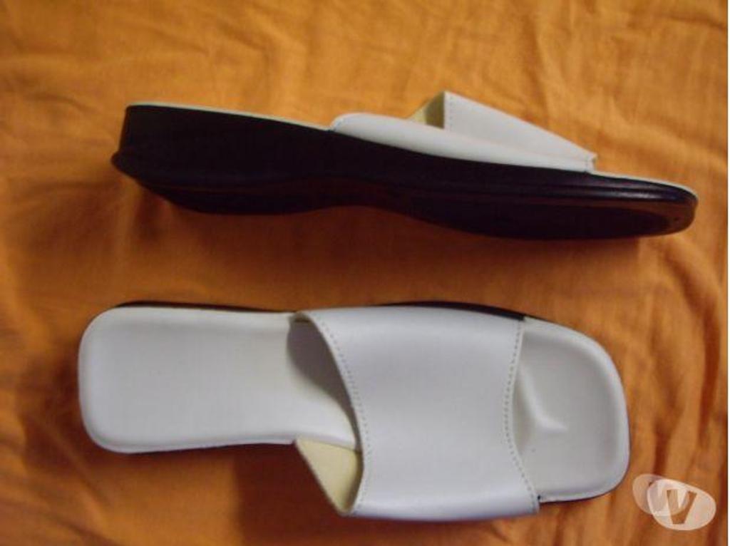 Chaussures Bas-Rhin Bouxwiller - 67330 - Photos Vivastreet Mules coloris Blanc pointure 38 à 5 €-neuves