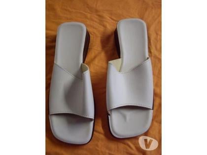 Chaussures et bottes occasion Bouxwiller Bas-Rhin - Photos Vivastreet Mules coloris Blanc pointure 38 à 5 €-neuves