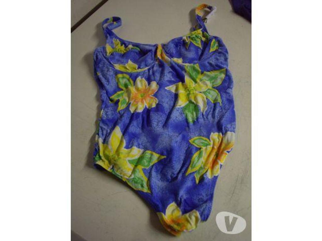 Matériel de sport Bas-Rhin Bouxwiller - 67330 - Photos Vivastreet Maillots de Bain 1 pièce Taille 44 + T44C 