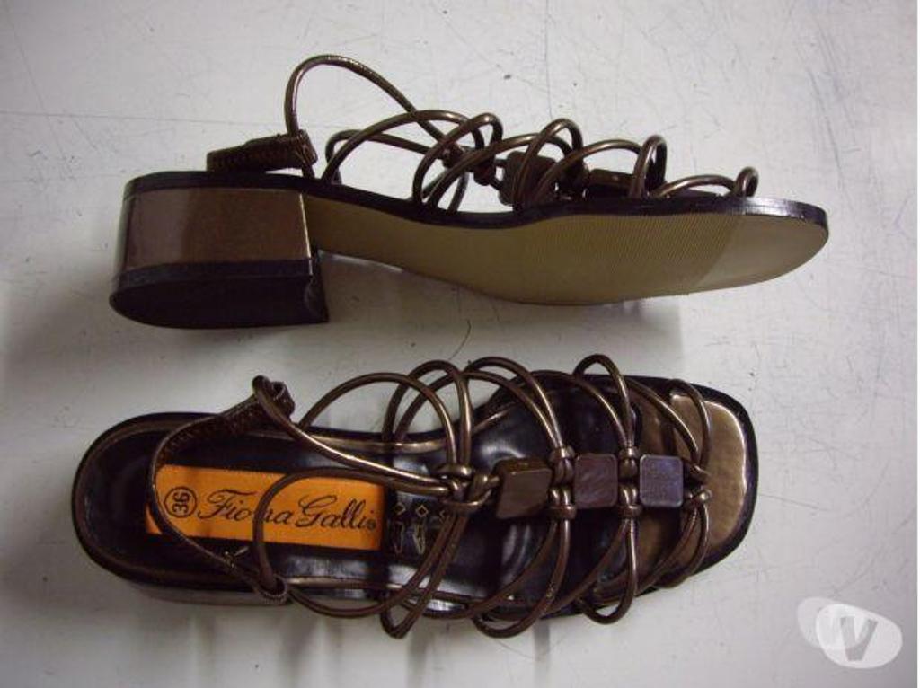 Chaussures Bas-Rhin Bouxwiller - 67330 - Photos Vivastreet Sandales Brun Cuivré pointure 36-neuves