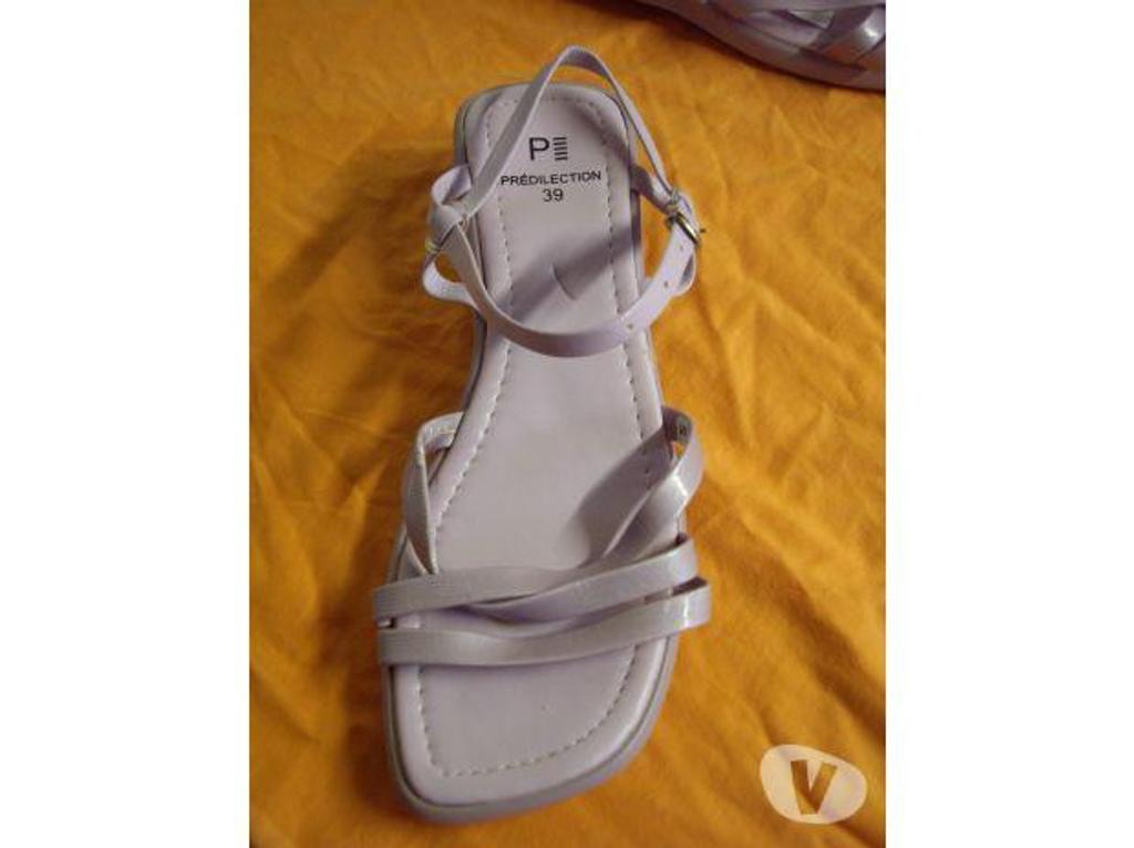 Chaussures Bas-Rhin Bouxwiller - 67330 - Photos Vivastreet Sandales Mauves pointure 39-neuves