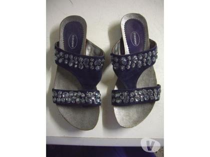 Chaussures Bouxwiller Bas-Rhin - Photos Vivastreet Mules-tongs Marine à perles pt 39