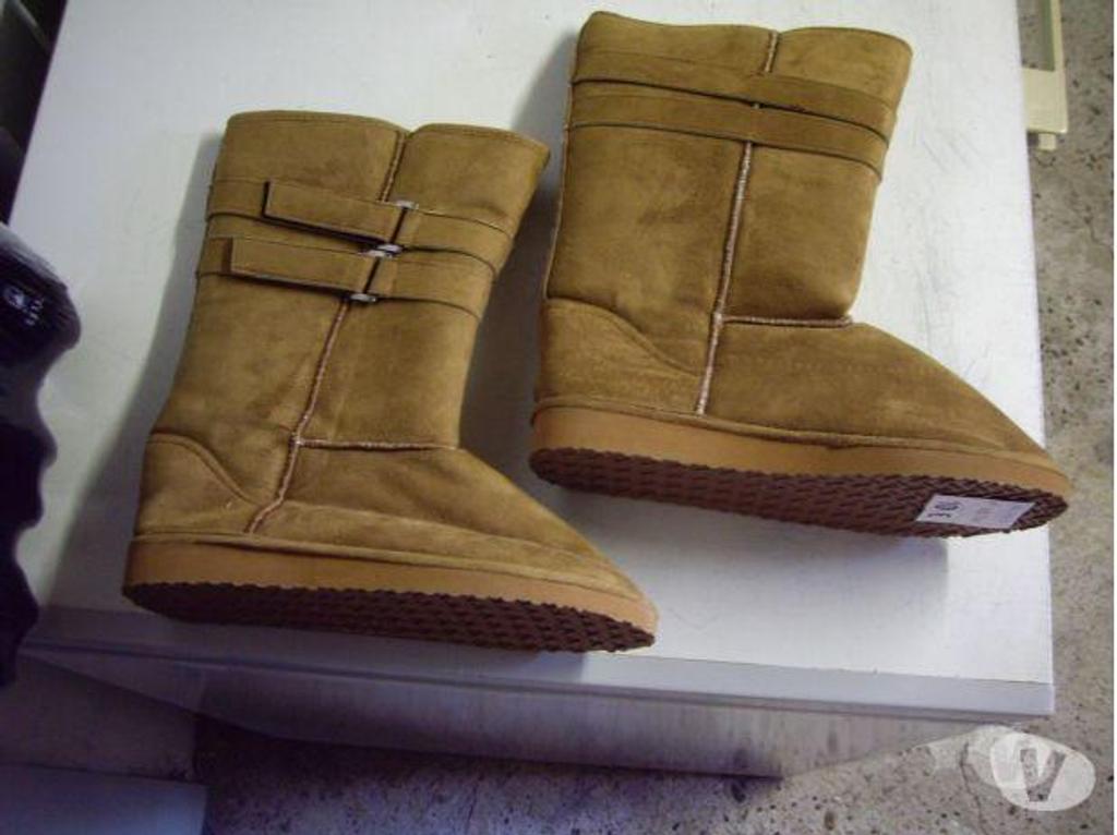 Chaussures Bas-Rhin Bouxwiller - 67330 - Photos Vivastreet Bottes Brun Fourrées pt39-40 -neuves- à 10 €
