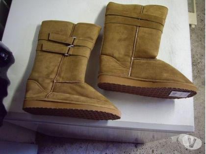 Chaussures et bottes occasion Bouxwiller Bas-Rhin - Photos Vivastreet Bottes Brun Fourrées pt39-40 -neuves- à 10 €