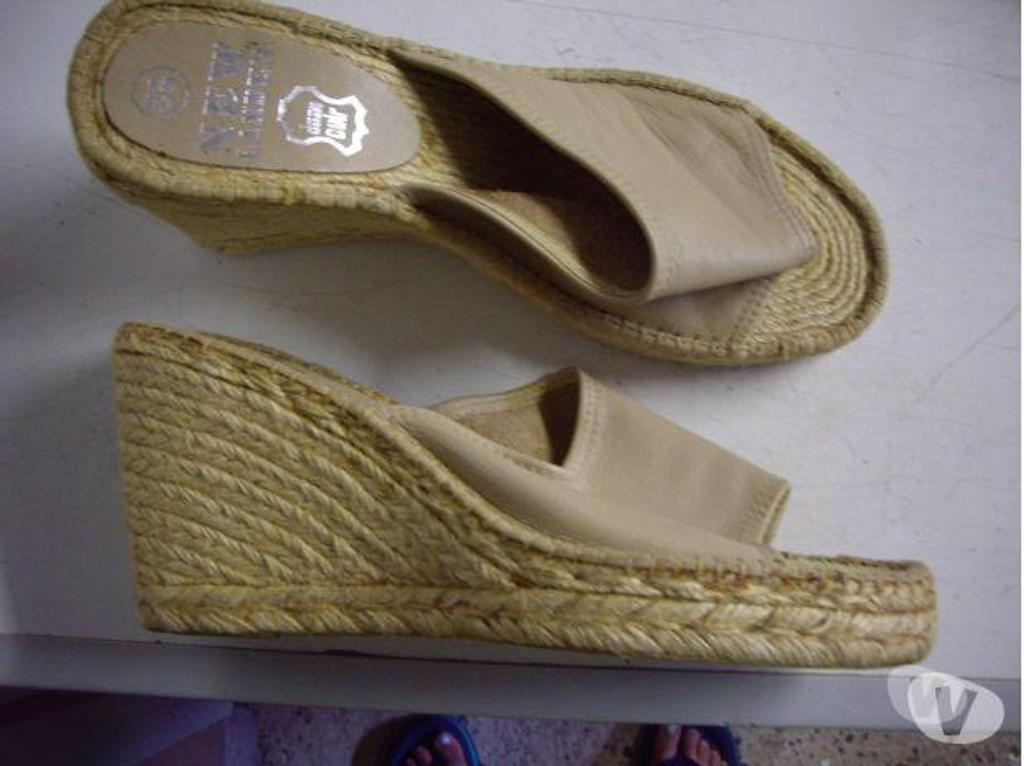 Chaussures Bas-Rhin Bouxwiller - 67330 - Photos Vivastreet Diverses Mules-espadrilles talon compensé pt39 à 4 €