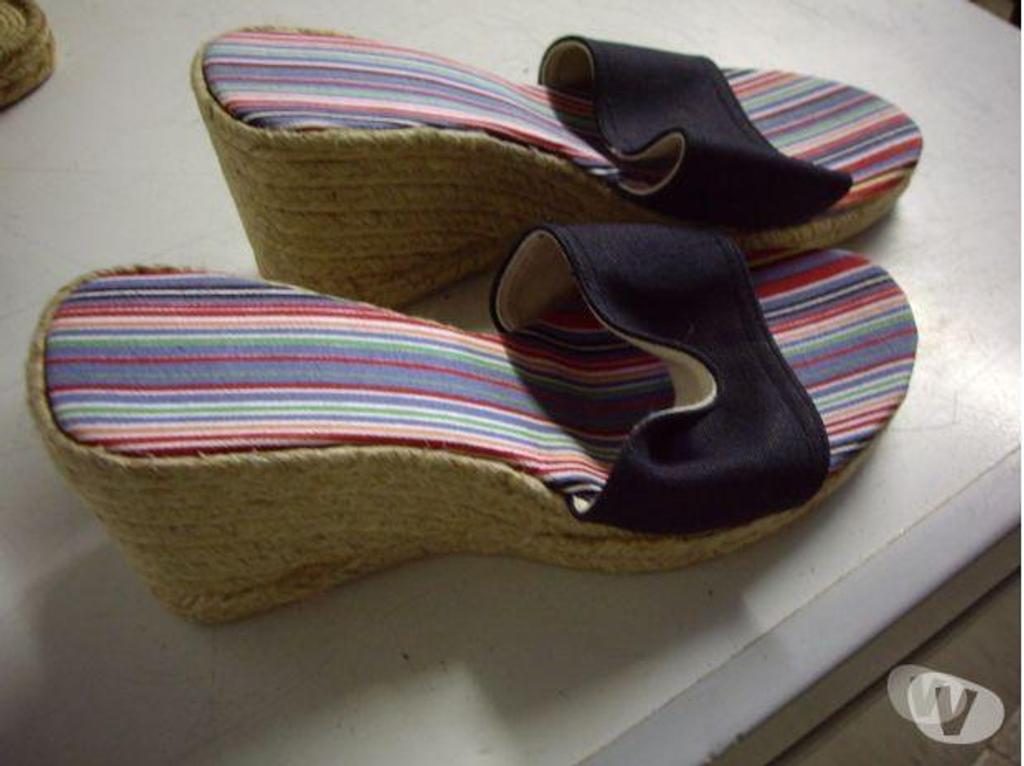Chaussures Bas-Rhin Bouxwiller - 67330 - Photos Vivastreet Diverses Mules-espadrilles talon compensé pt39 à 4 €