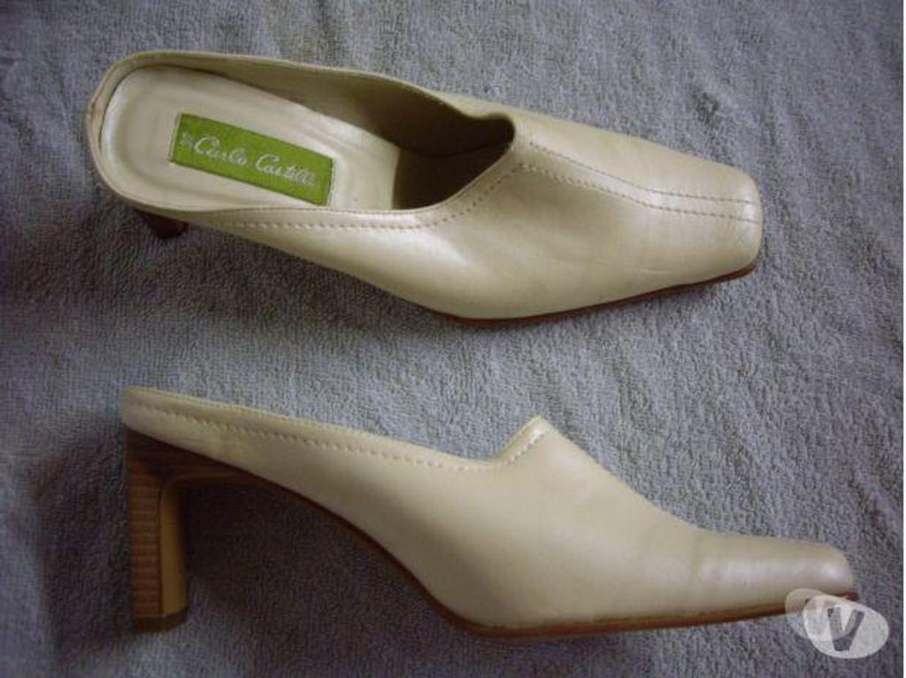 Chaussures Bas-Rhin Bouxwiller - 67330 - Photos Vivastreet Mules à talons Crème Brillant pt 37 -neuves- à 7 €